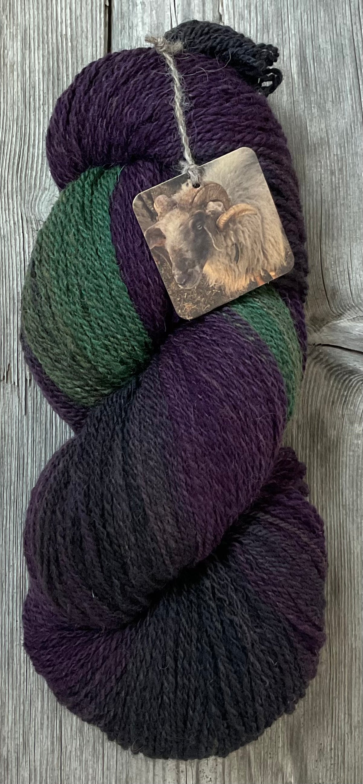 Manx Loaghtan Wolle Handgesponnen "Moorblume"