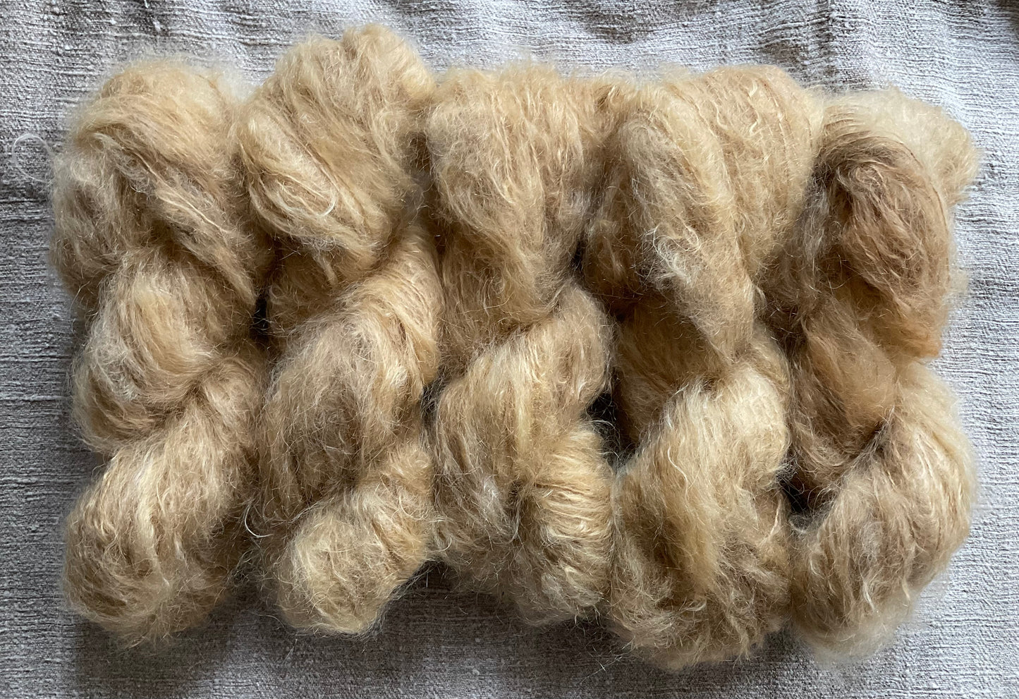 Kid Mohair + Seide Garn Naturfärbung 🌿 verschiedene Farben Goldrute, Walnuss, Waldmeister, Weidenrinde, Labkraut, Kapuzinerkressen Blüte