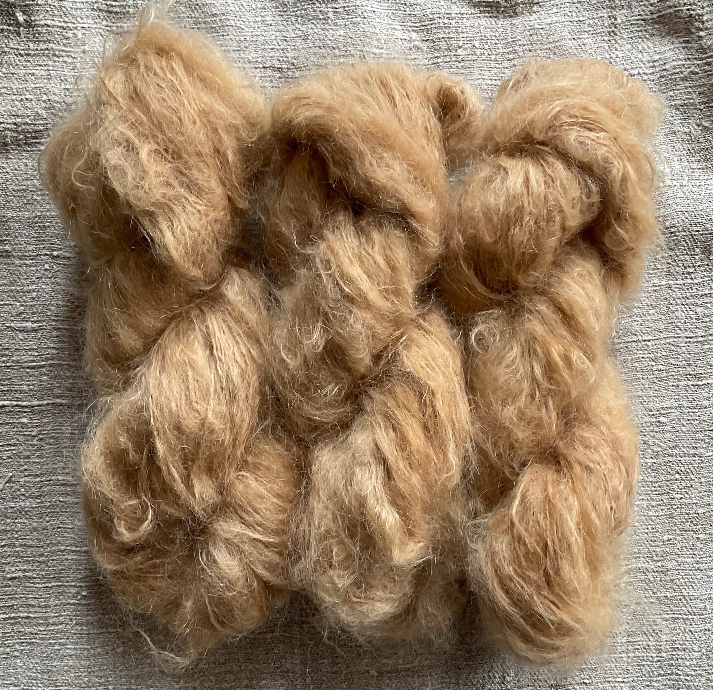 Kid Mohair + Seide Garn Naturfärbung 🌿 verschiedene Farben Goldrute, Walnuss, Waldmeister, Weidenrinde, Labkraut, Kapuzinerkressen Blüte