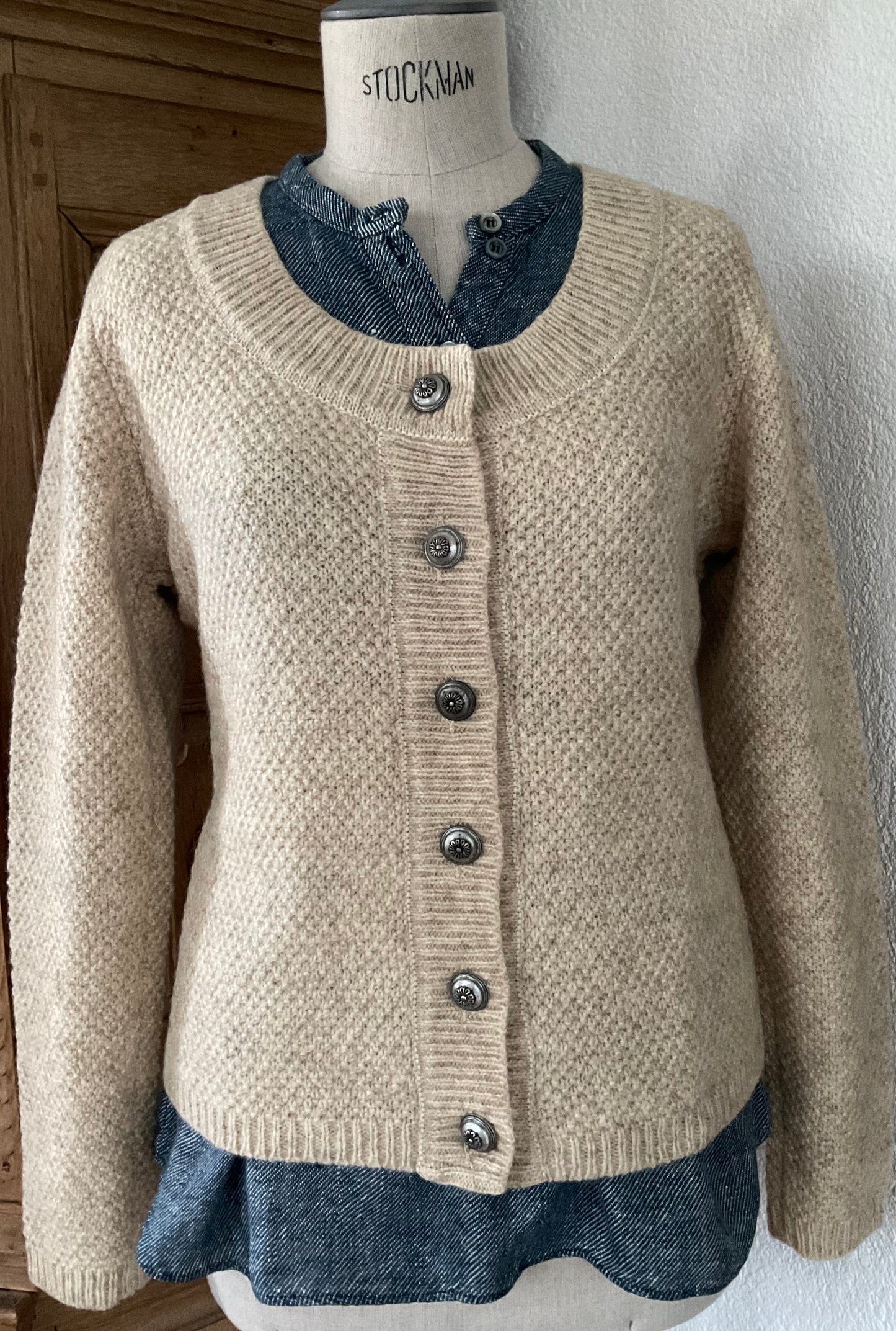 Strickjacke "Auf der Alm" Coburger Fuchsschaf Wolle