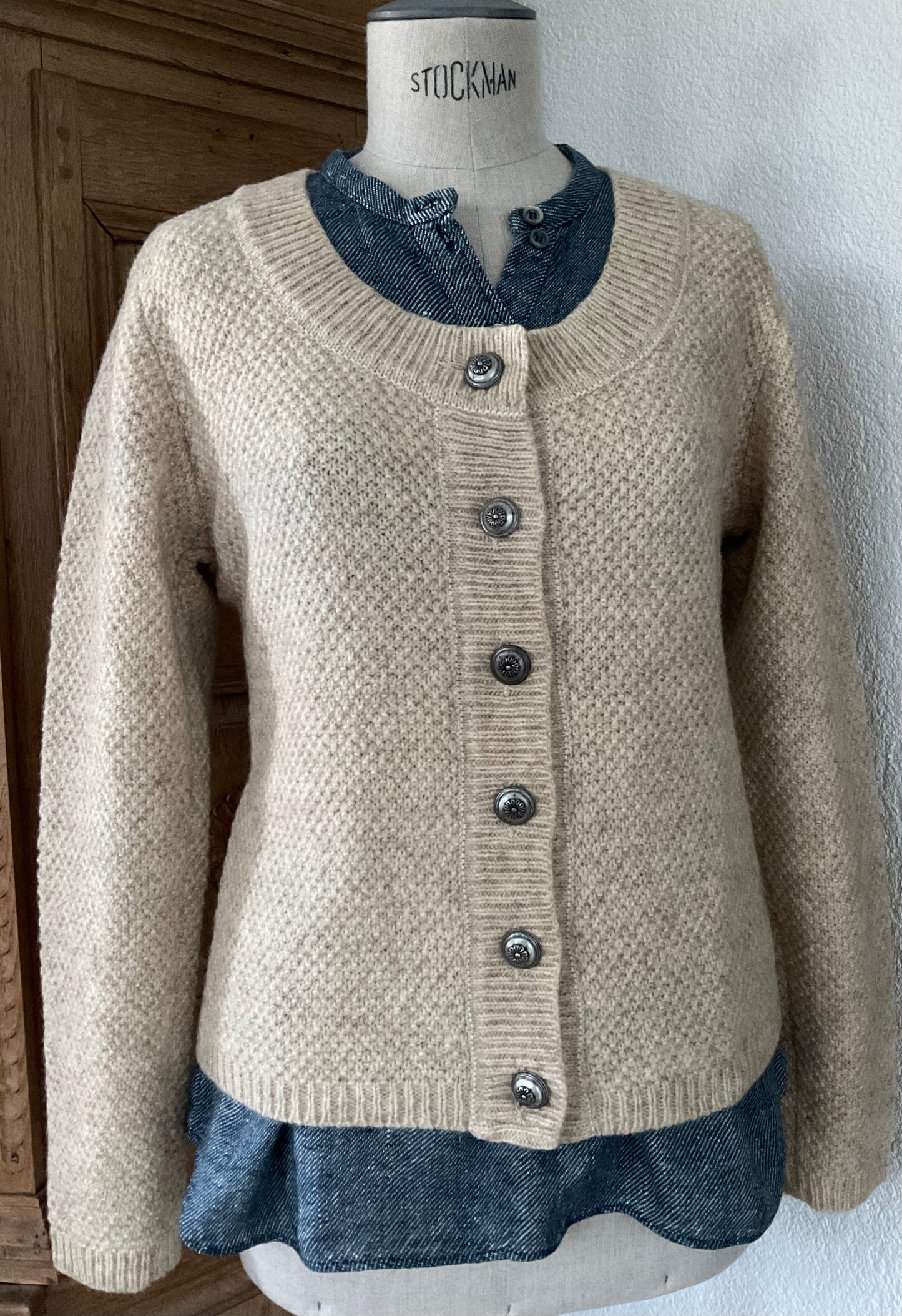 Strickjacke "Auf der Alm" Coburger Fuchsschaf Wolle