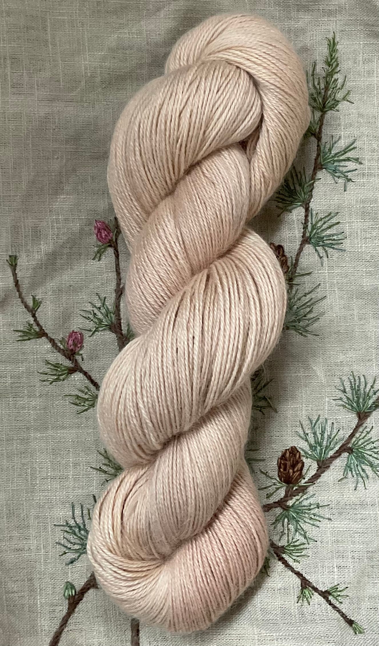 Naturfärbung handgefärbte Kid Mohair & Seide & Merino Wolle "Einfühlsam" Sockenwolle