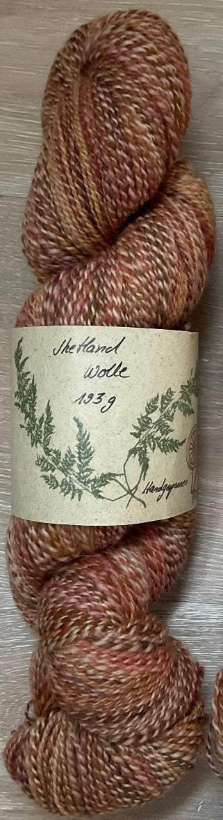 Shetland Wolle handgesponnen 193g oder 180g